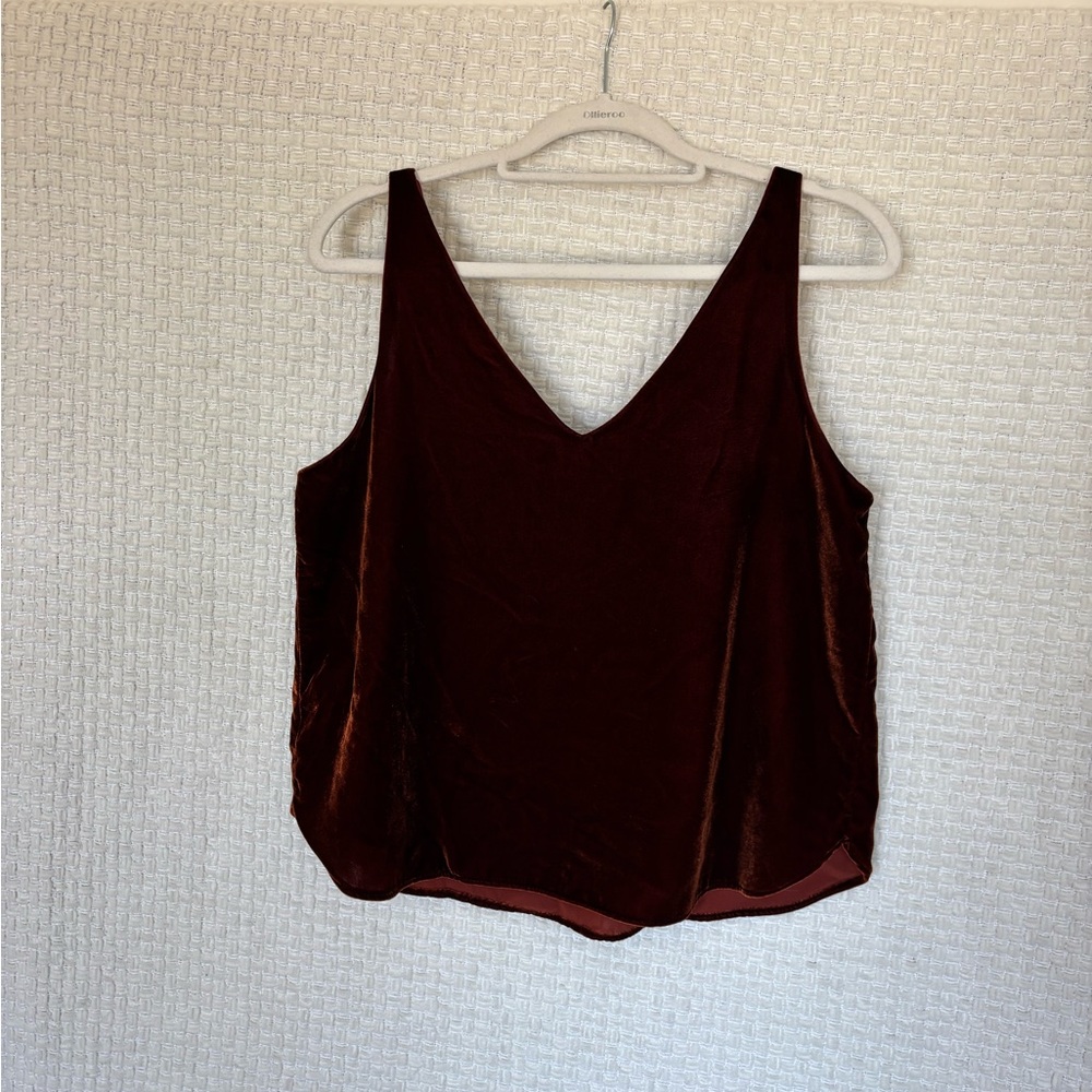 Loft Velvet Tank✨
